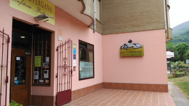 Confitería Restaurante La Tevergana