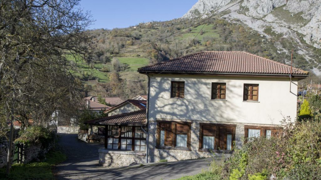Casa de Aldea La Casona de La Senda del Oso